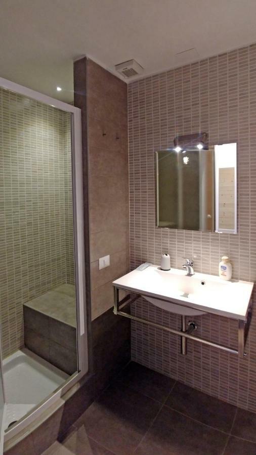 B&B Villa Monterosa Con Piscina Castronno Екстер'єр фото